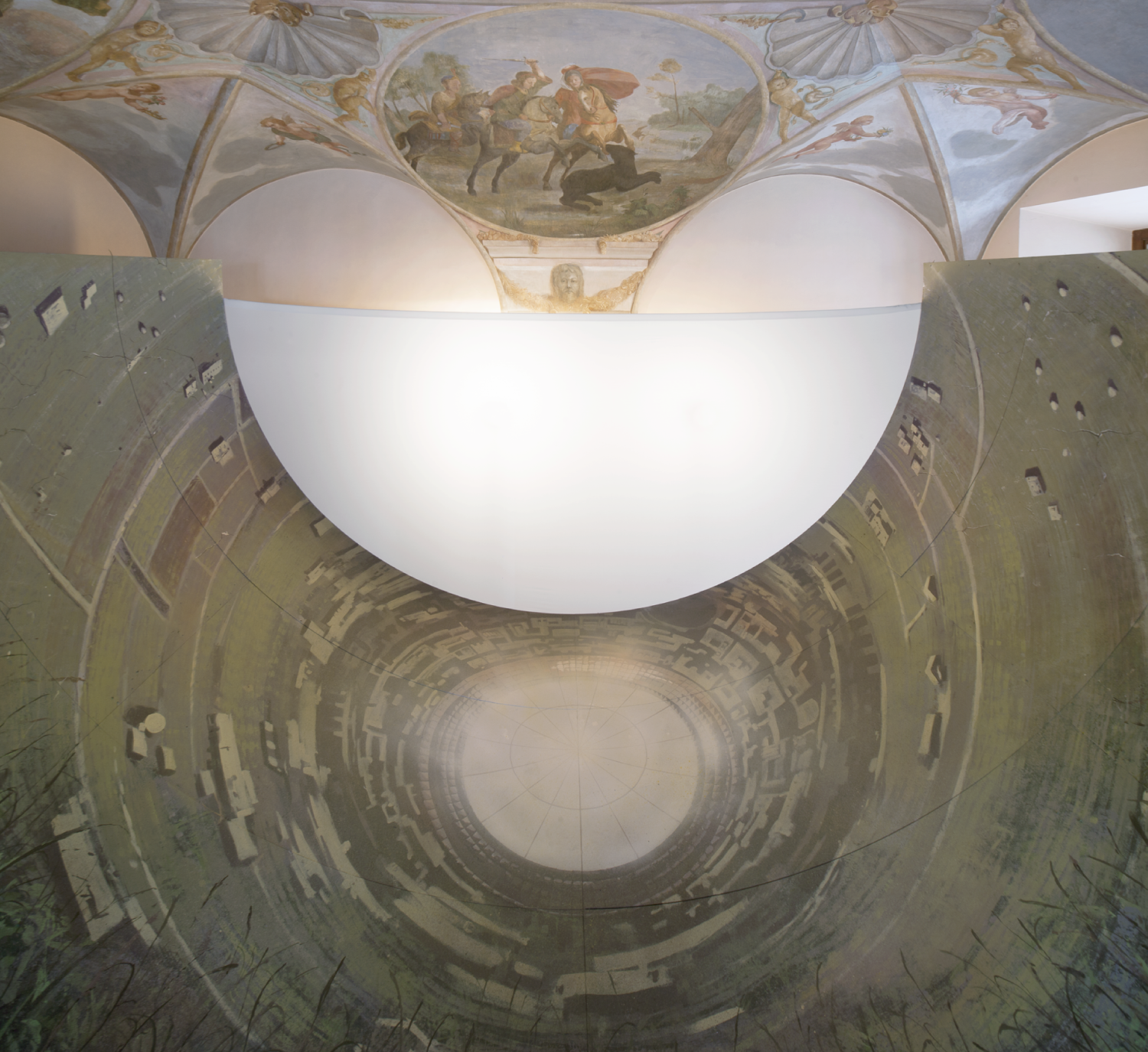 INTERSTELLAR [02:37:33] 2017 